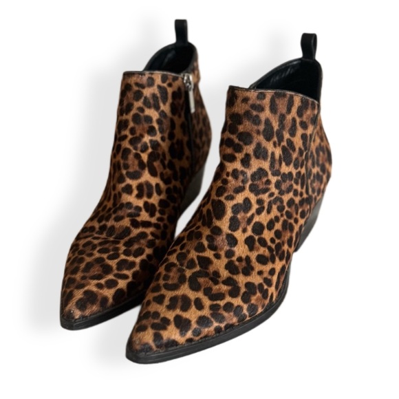 Marc Fisher Shoes - MARC FISHER LTD Women’s Obra Genuine Calf Hair Ankle Bootie size 7.5